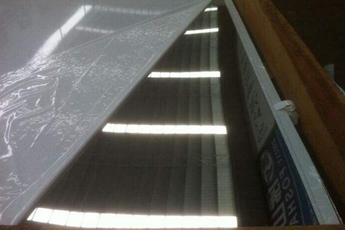 304����־����